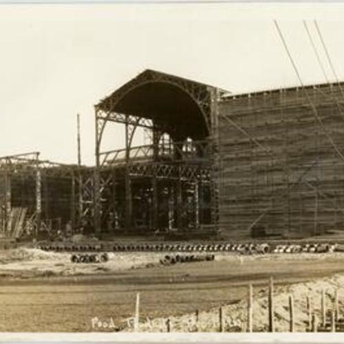 [View of the Palace of Food Products under construction, Panama-Pacific International Exposition]