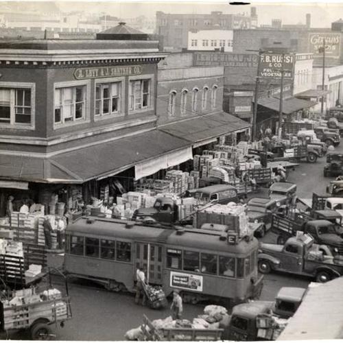 [Congested streets in the produce market area of downtown San Francisco]