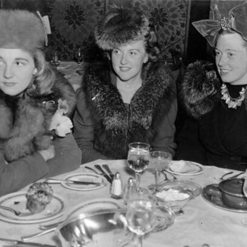 [Mrs. J. C. Hickingbotham, Mrs. B. M. Carlisle and Dorothy Adams at the St. Francis Hotel]