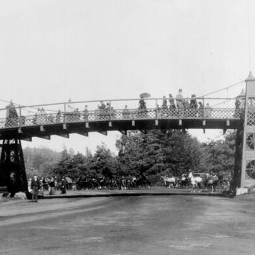 [Footbridge in Golden Gate Park, 1887 or 1896]
