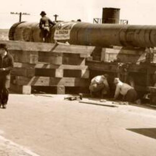 [Delivery of 16-inch gun purchased for Fort Funston]