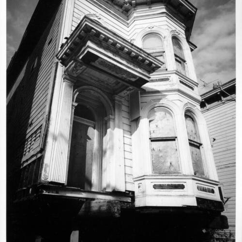 [Building at the corner of 1249 Scott Street in the Western Addition district]