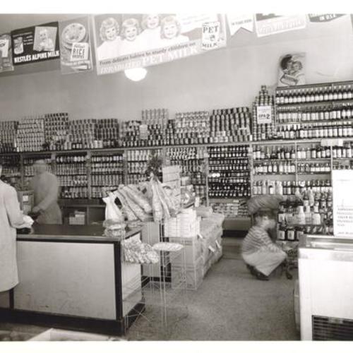 [Interior of unidentified grocery store]