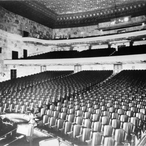 [Interior of the Pantages Theater]