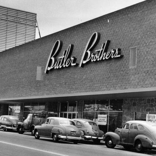 [Exterior of Butler Brothers department store at Stonestown]