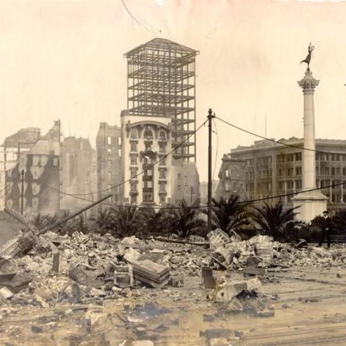 [Union Square Park after the earthquake and fire of April, 1906]