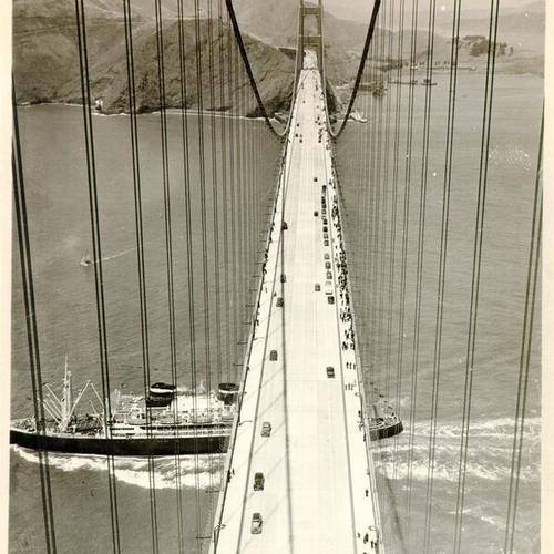 [Passenger ship Santa Paula passing underneath the Golden Gate Bridge]