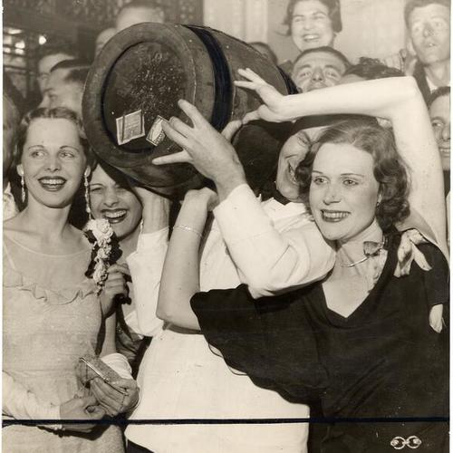 [Mary Richardson and others celebrating at the Mark Hopkins Hotel]