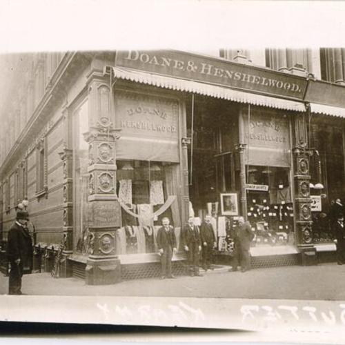[Doane & Henshelwood dry goods store at Sutter and Kearny streets]