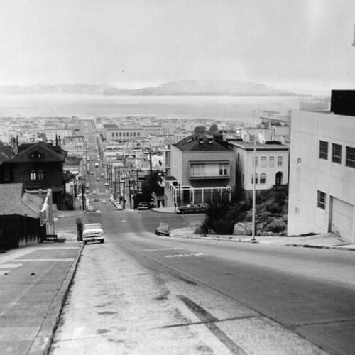 [Fillmore Street hill between Vallejo and Green streets]