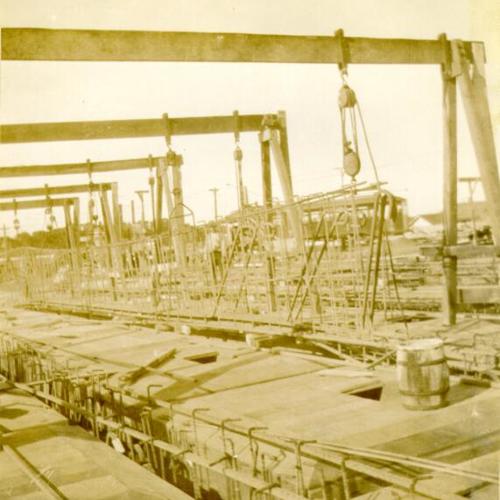 [Construction of Sloat Boulevard Viaduct]