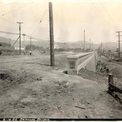 [View of concrete siding of San Jose Avenue bridge]