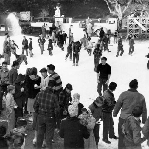 [San Francisco News snow party given in Golden Gate Park]