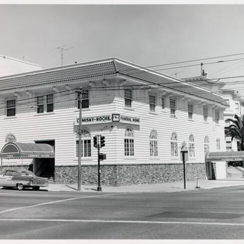 [Comisky-Roche Funeral Home, 3300 16th street]