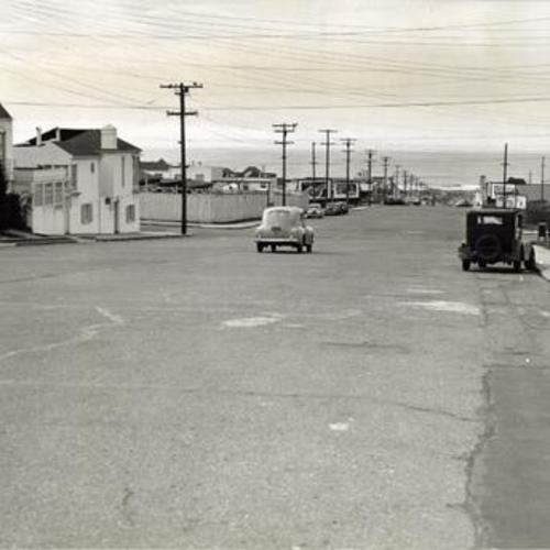 [Noriega Street, looking west from 29th Avenue]