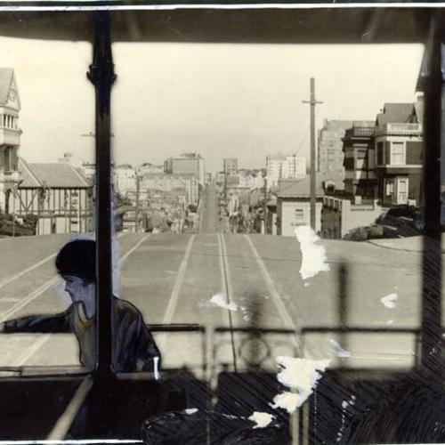 [View from inside a cable car on Pacific Avenue]