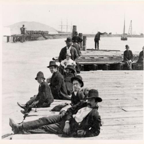 [Group of people at Meigg's Wharf]