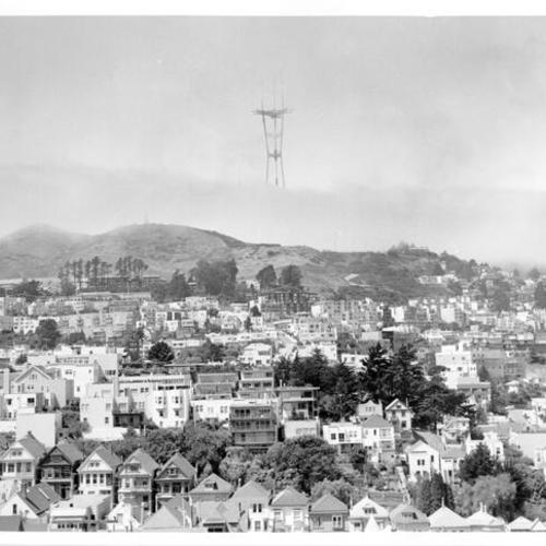 [Sutro Tower from Dolores Park]