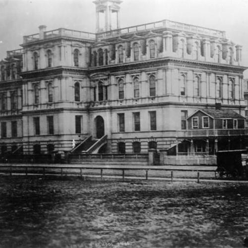 Lincoln School on Fifth Street, below Market, 1866